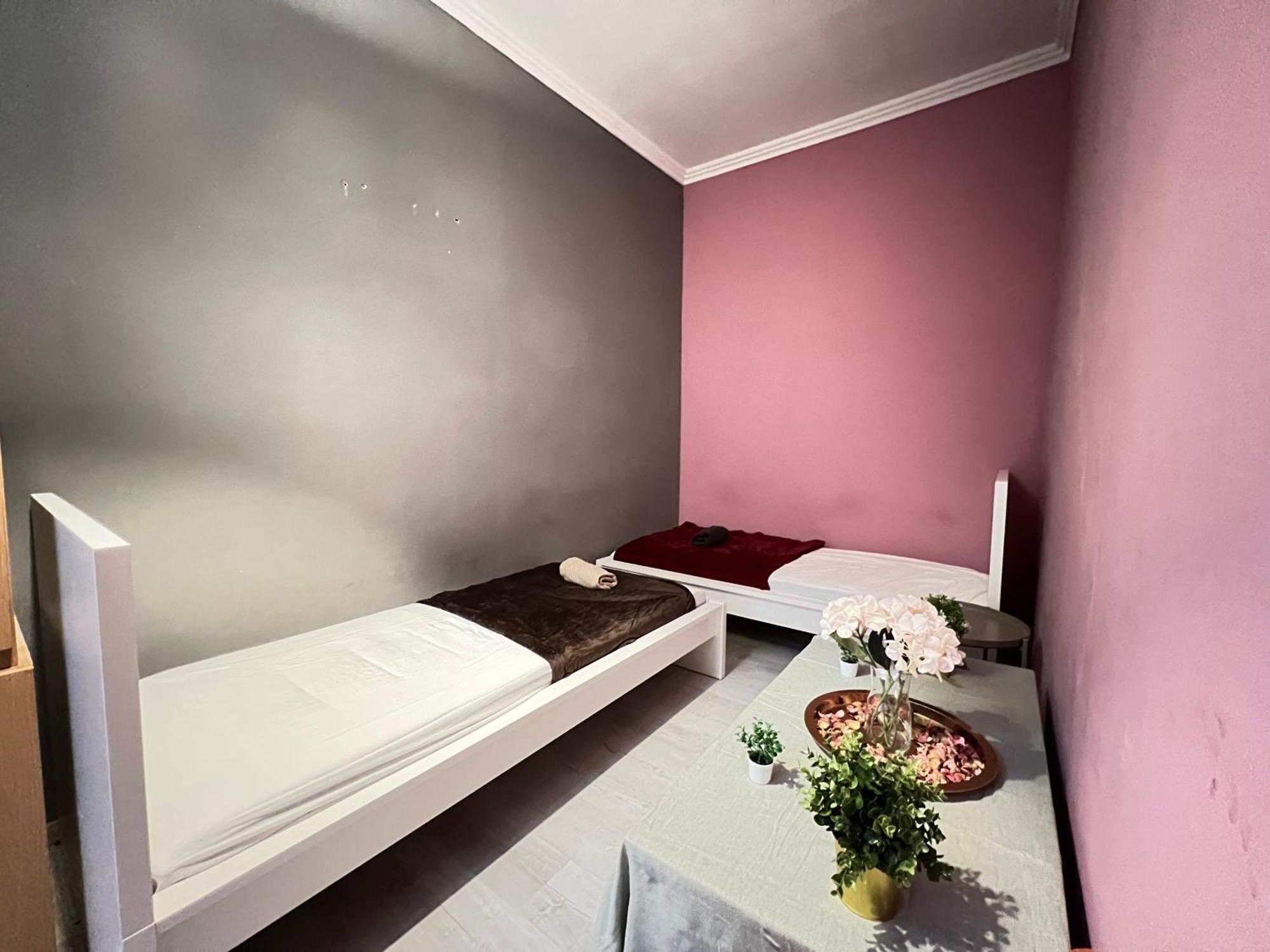 Baross Apartment With Convenience And Style Budapest Bagian luar foto
