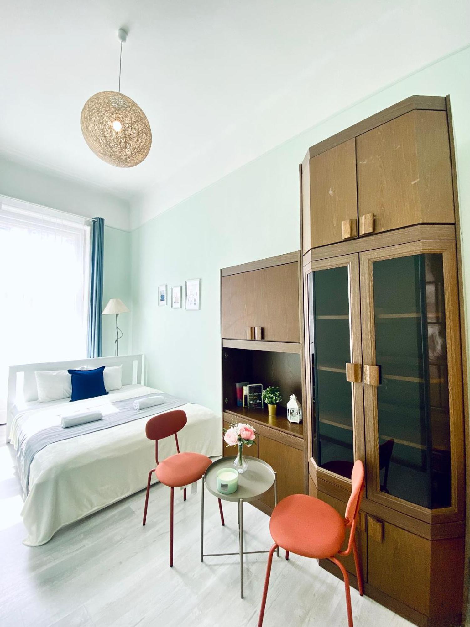Baross Apartment With Convenience And Style Budapest Bagian luar foto